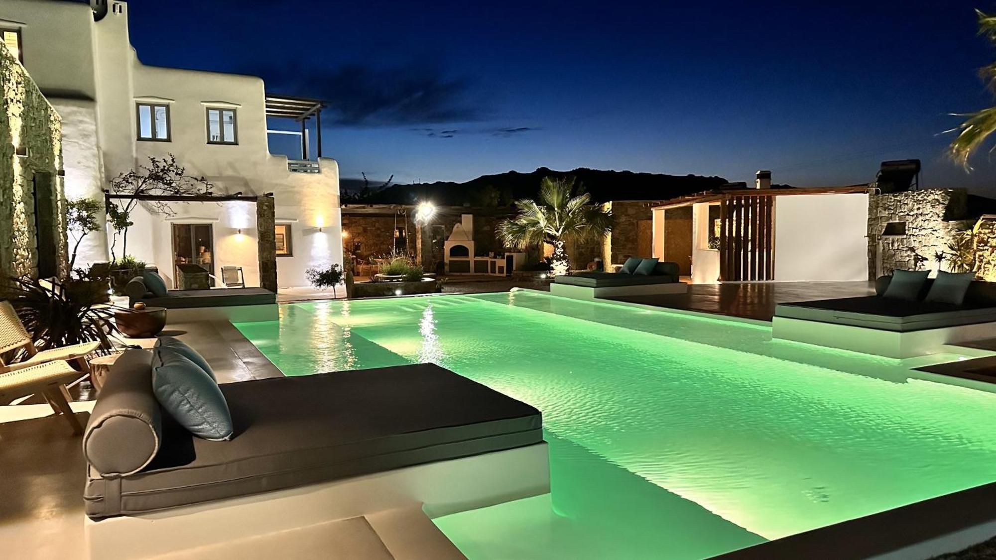 Myconian Theros Luxury Suites Ano Mera Exterior photo